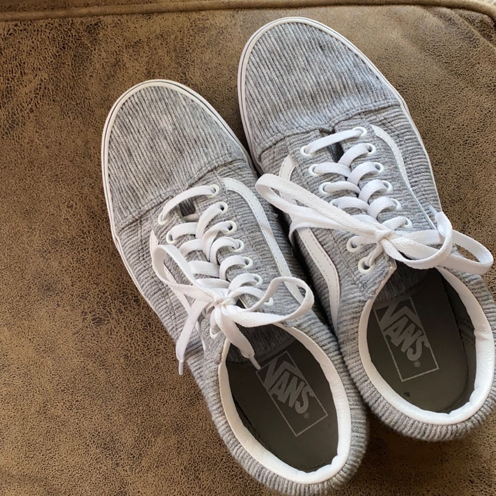 Barely used grey corduroy Vans size 8.5 men’s or women’s size 10